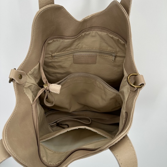 BORSE in PELLE Leather Shoulder Bag Made in Italy with Crossbody Strap in Tan - Picture 9 of 13